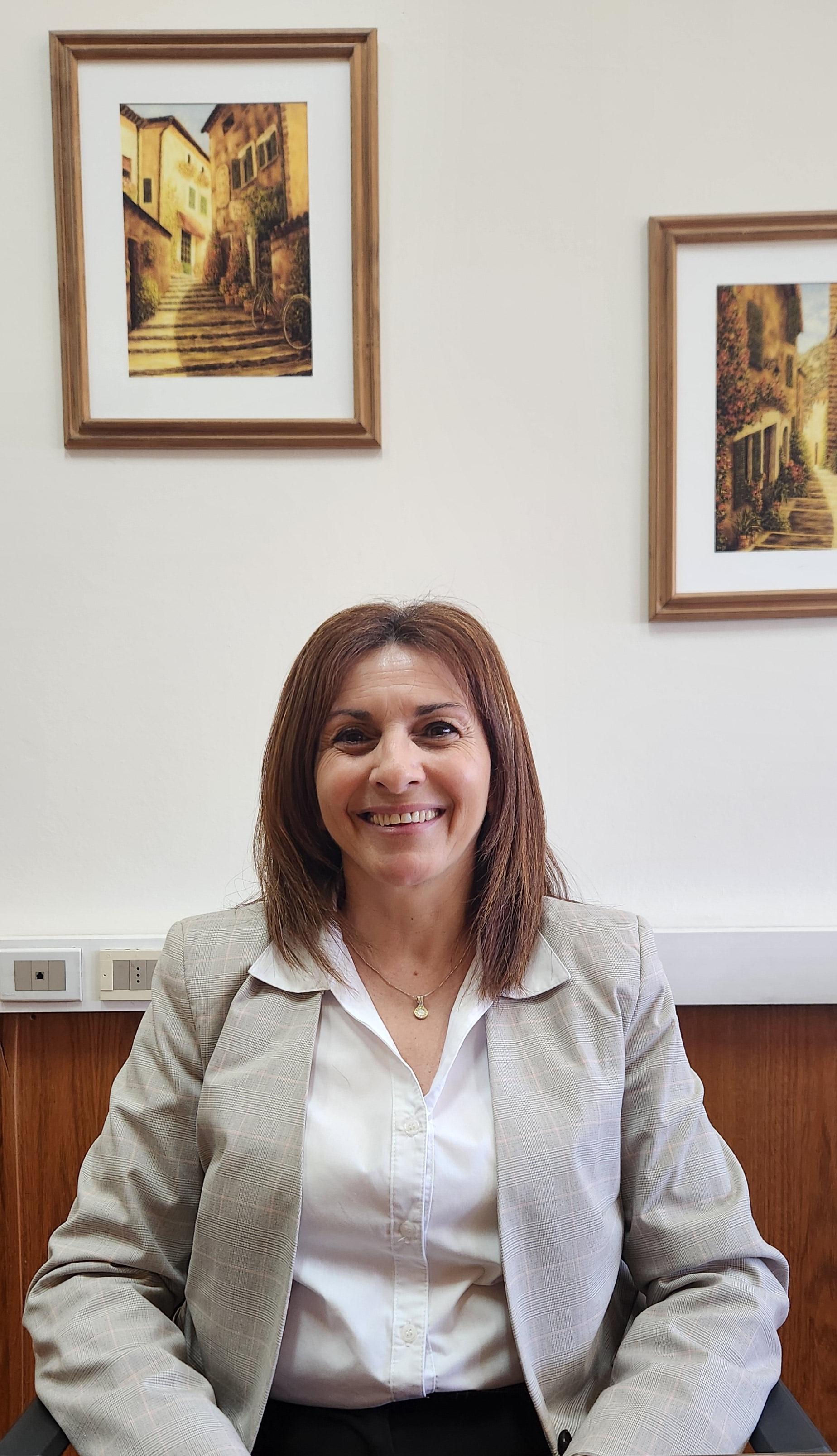 Mabel De León
